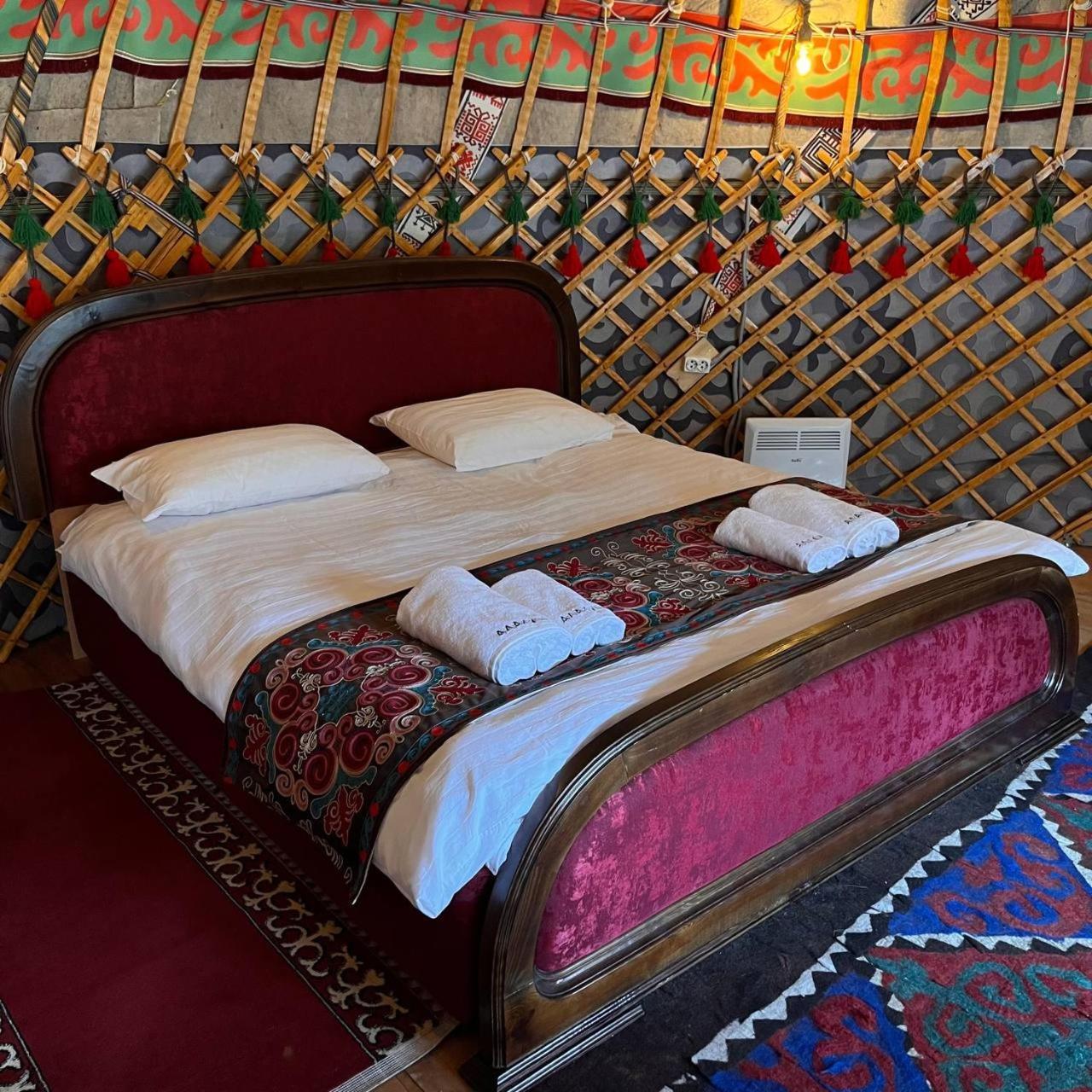 Ethno Complex Ala Kuch Hotel Kaindy Ngoại thất bức ảnh
