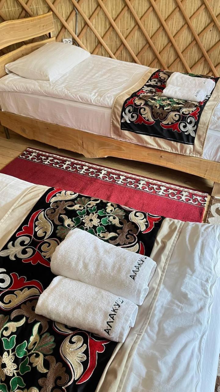 Ethno Complex Ala Kuch Hotel Kaindy Ngoại thất bức ảnh