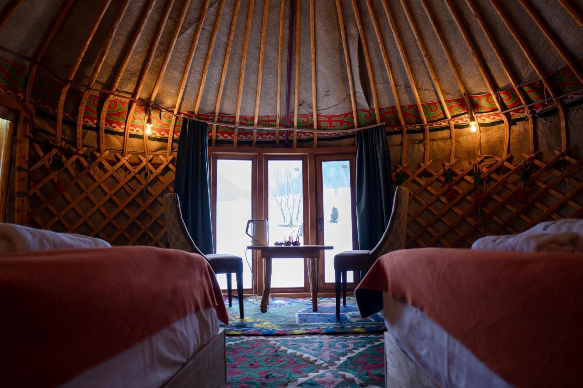 Ethno Complex Ala Kuch Hotel Kaindy Ngoại thất bức ảnh